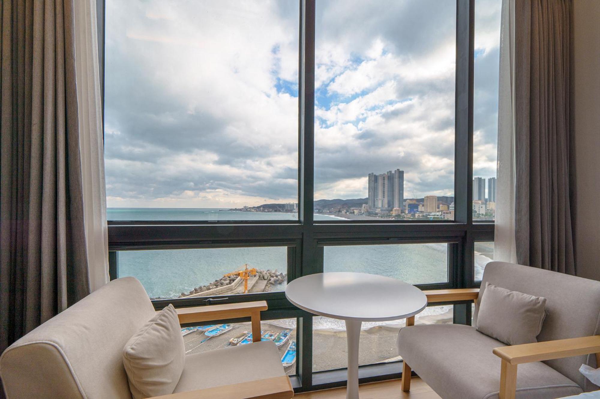 The Van Hotel Ulsan Exterior foto